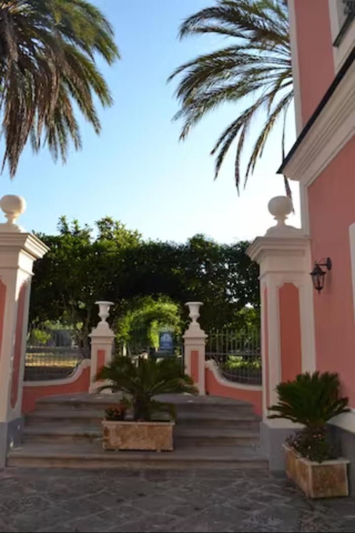 Villa Aura Torre del Greco Exterior photo